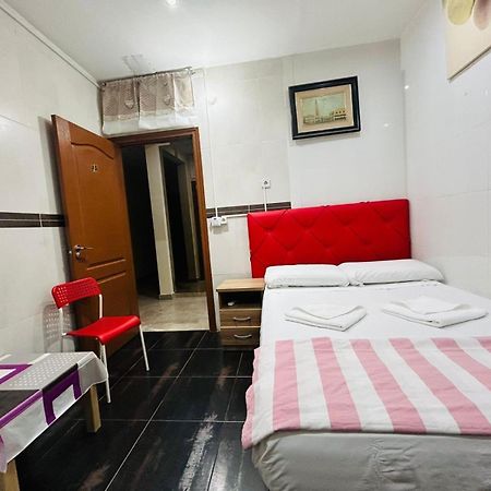 Hostal Granvia 628 Барселона Екстериор снимка